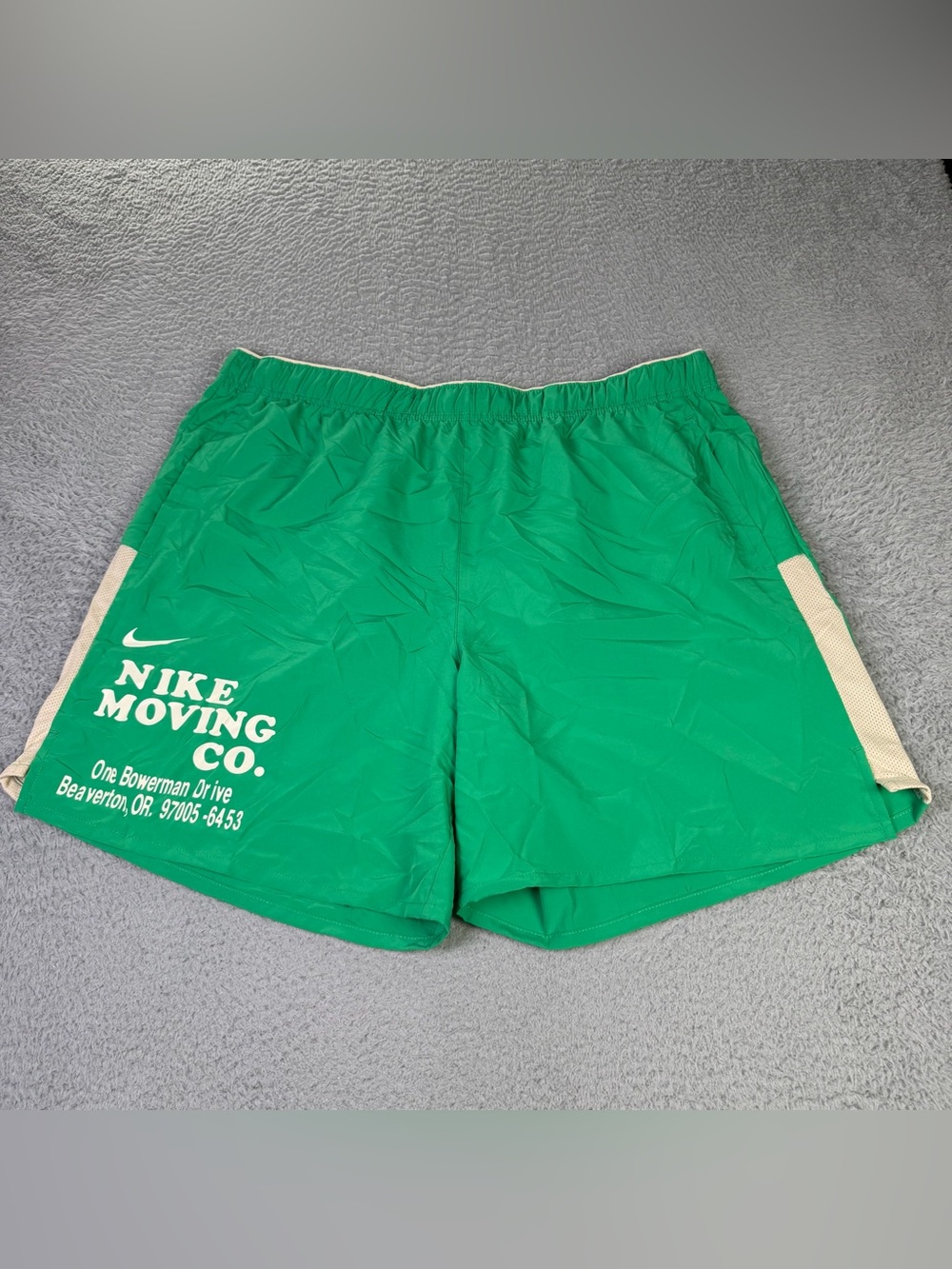 Nike Dri Fit Challenger Unlined Versatile Shorts Mens XL Green Active Running